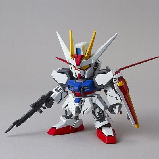 Bandai hobby mobile suit gundam sd gundam ex aile strike gundam