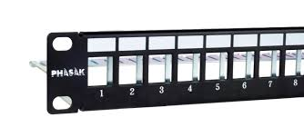 Phasak para 24 conectores 1u con org. de cables ftp negro pa 3524