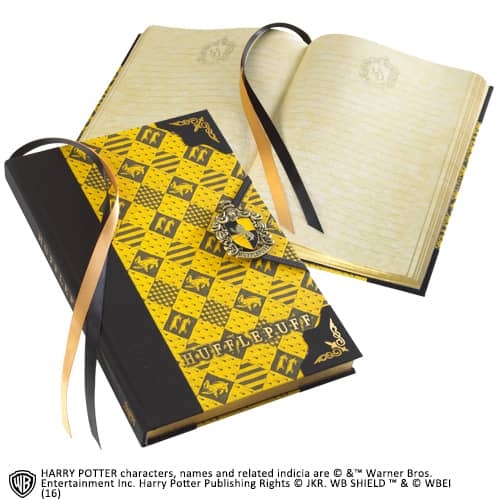 The noble collection harry potter hufflepuff cierre especial